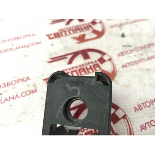 Кронштейн проводки Ford Connect 1.8TDCI 2002-2013 98AG14A099CA